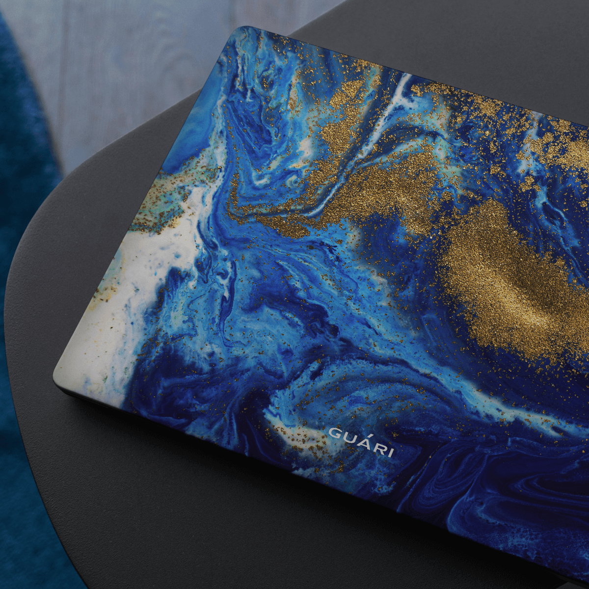 COSMIC SHIMMER MACBOOK CASE