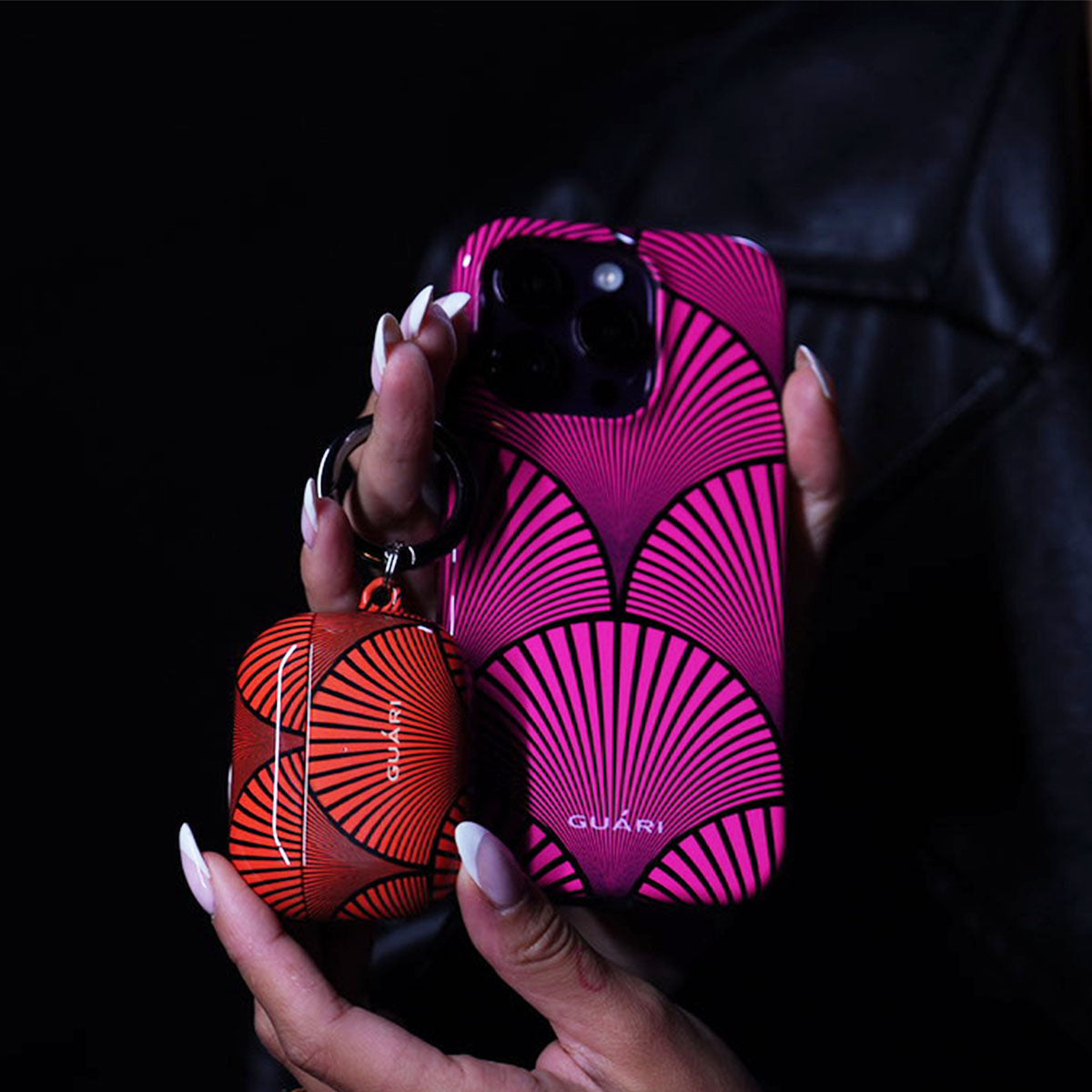 GOLDEN FAN AIRPODS 1/2 CASE