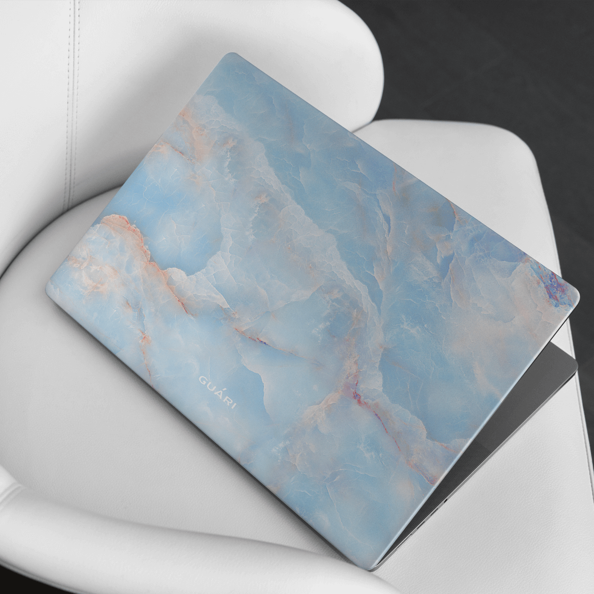 FROSTED FLAIR MACBOOK CASE