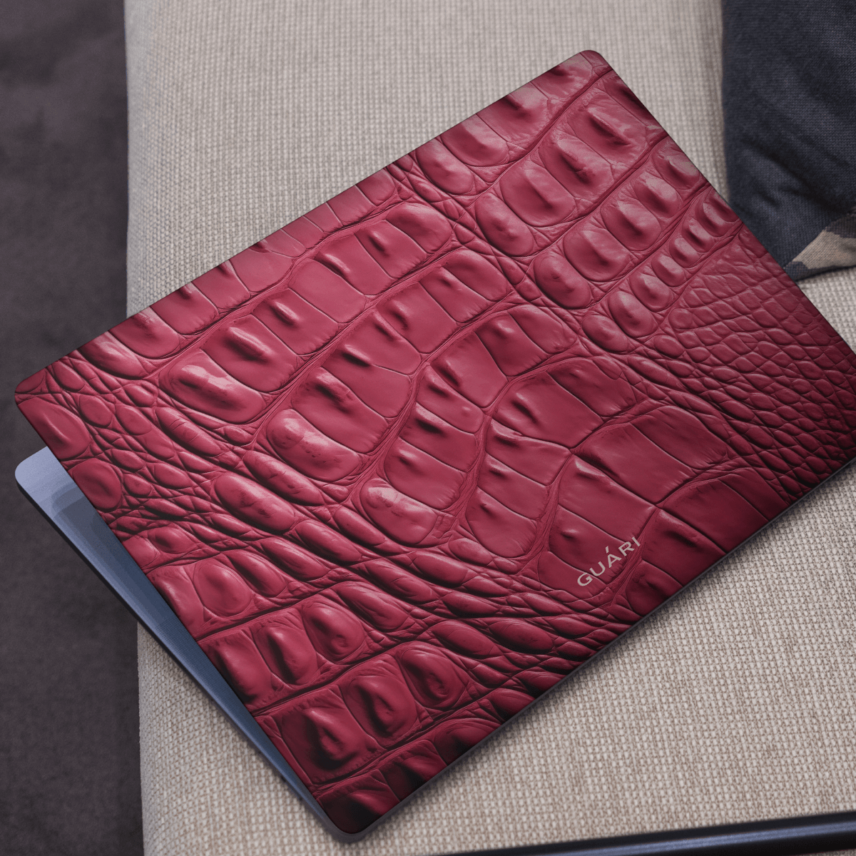 RASPBERRY ALLIGATOR MACBOOK CASE