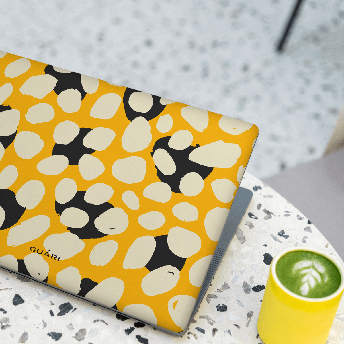 TOUCAN PARADISE MACBOOK CASE