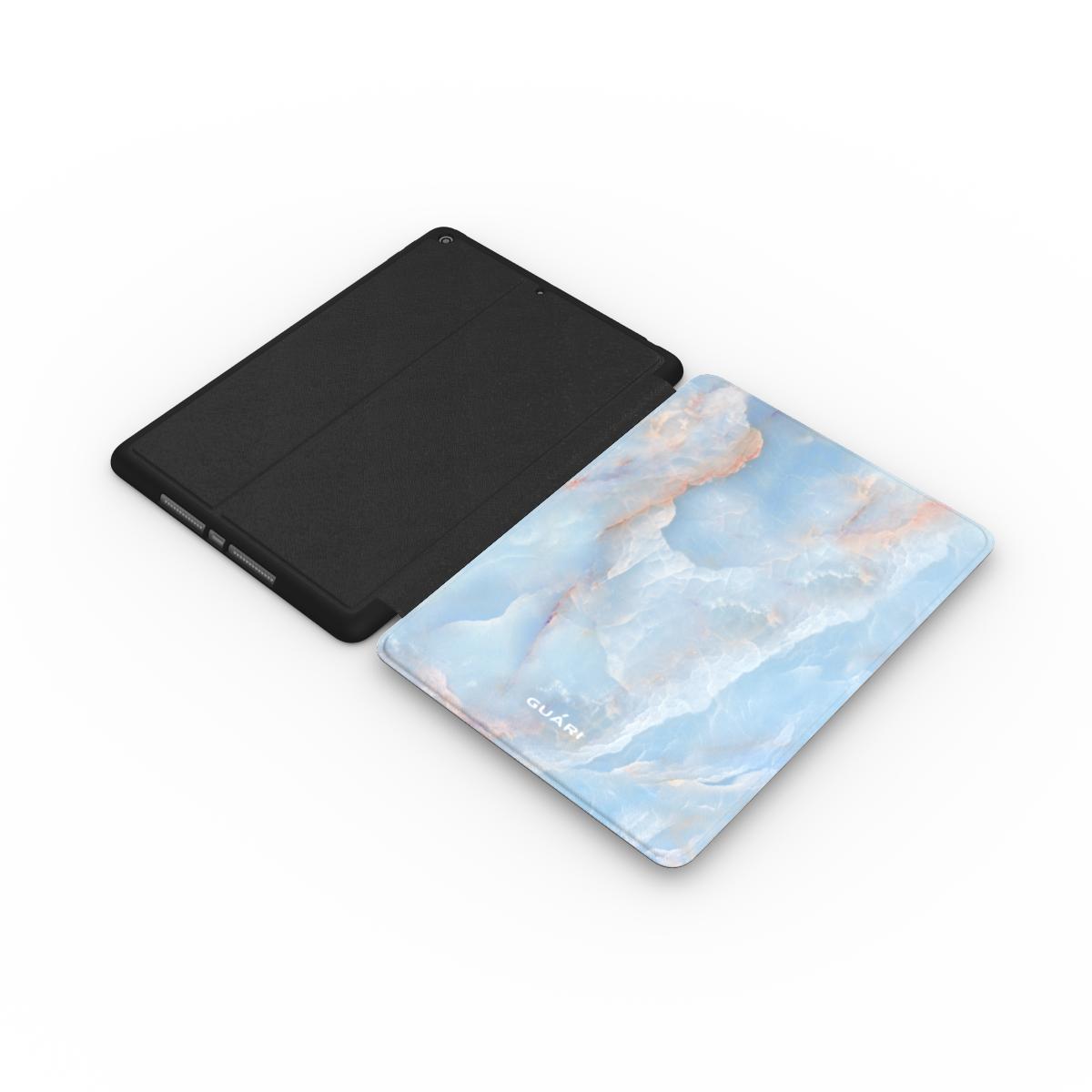 FROSTED FLAIR IPAD CASE